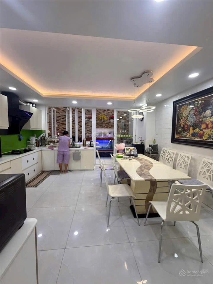 Bán nhà phố kinh doanh kdc kim sơn, p tân phong q7