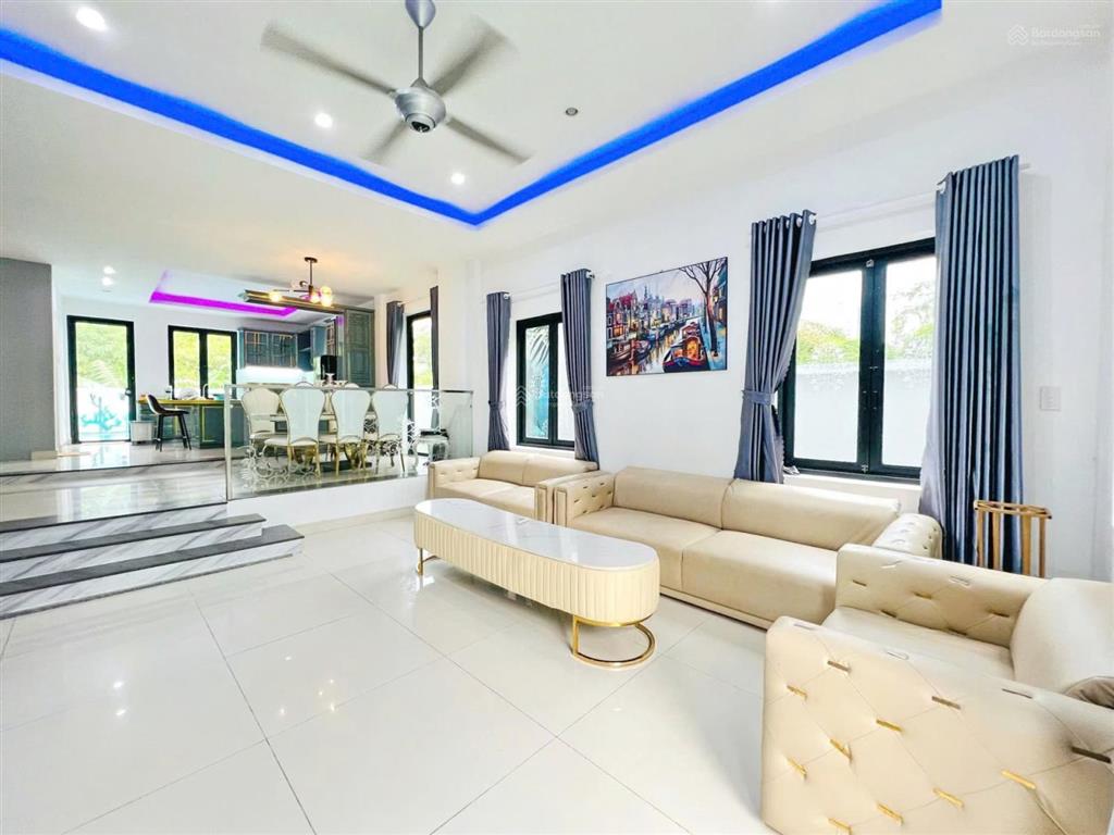 Cho thuê biệt thự đơn lập khu nam thông 1  pmh quận 7