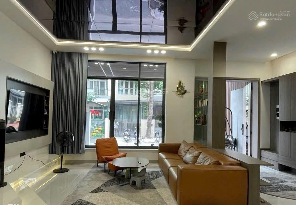 Bán biệt thự khu hưng thái đường bùi bằng đoàn, p tân hưng quận 7