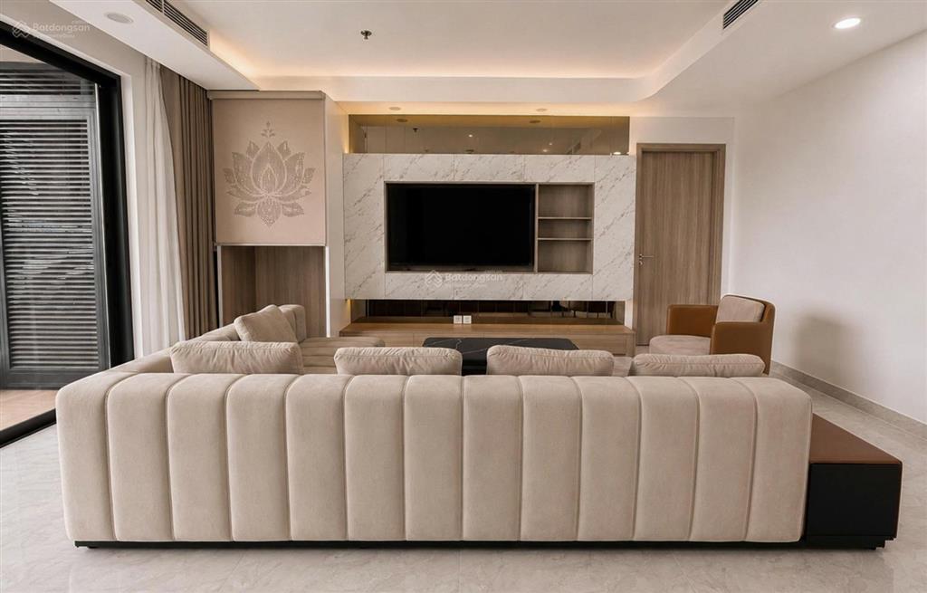 Chính chủ cho thuê căn 2pn chung cư endless skyline west lake cạnh lotte, view hồ tây  0818 111 ***