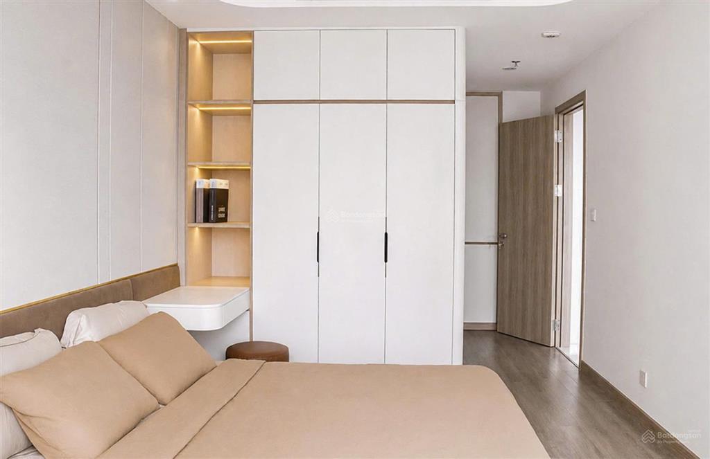 Chính chủ cho thuê căn 2pn chung cư endless skyline west lake cạnh lotte, view hồ tây  0818 111 ***