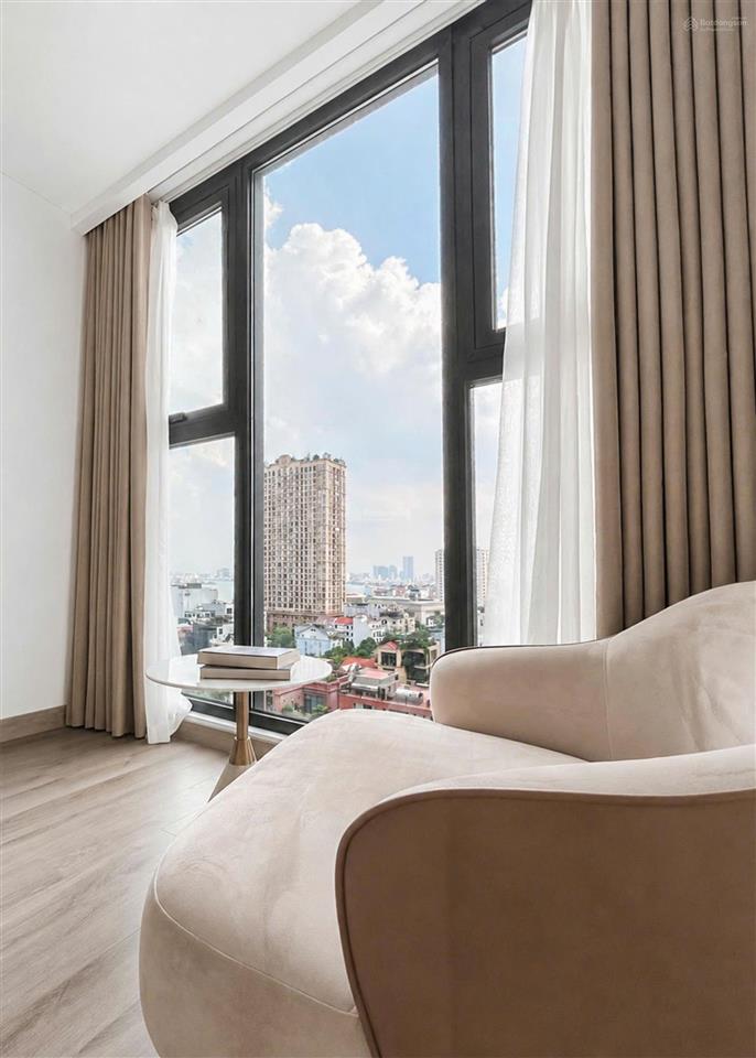 Chính chủ cho thuê căn 2pn chung cư endless skyline west lake cạnh lotte, view hồ tây  0818 111 ***