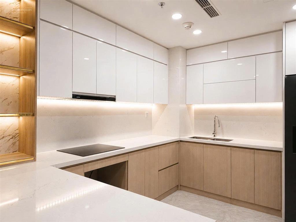 Chính chủ cho thuê căn 2pn chung cư endless skyline west lake cạnh lotte, view hồ tây  0818 111 ***