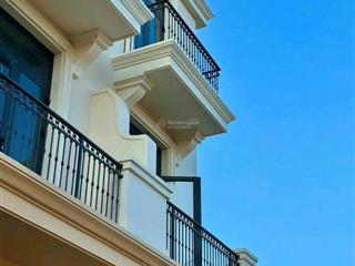 Bán nhà 3.5 tầng ngay siêu thị coopmark vĩnh lộc b giá chốt nhanh 5.7 tỷ
