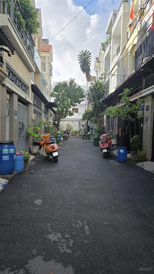 Gấp bán nhà 2tầng hẻm xe hơi quay đầu, khu xây dựng đồng bộ, chủ tặng lại nội thất. giá chỉ 6tỷ