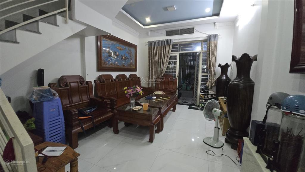 Gấp bán nhà 2tầng hẻm xe hơi quay đầu, khu xây dựng đồng bộ, chủ tặng lại nội thất. giá chỉ 6tỷ