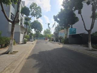 Giảm giá bán nhanh lô sạch đẹp không vướng cống tụ điện, nền 7x17m. giá chỉ 9.5 tỷ