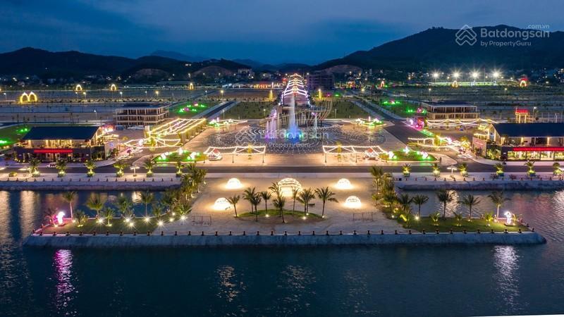 Sắc nét có một không hai! biệt thự áp biển kđt phương đông vân đồn 300m2 giá đáy chỉ 23 tr/m