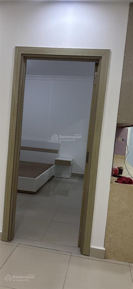 Share 1 phòng trong căn hộ 3 phòng ngủ cc bộ công an quận 2
