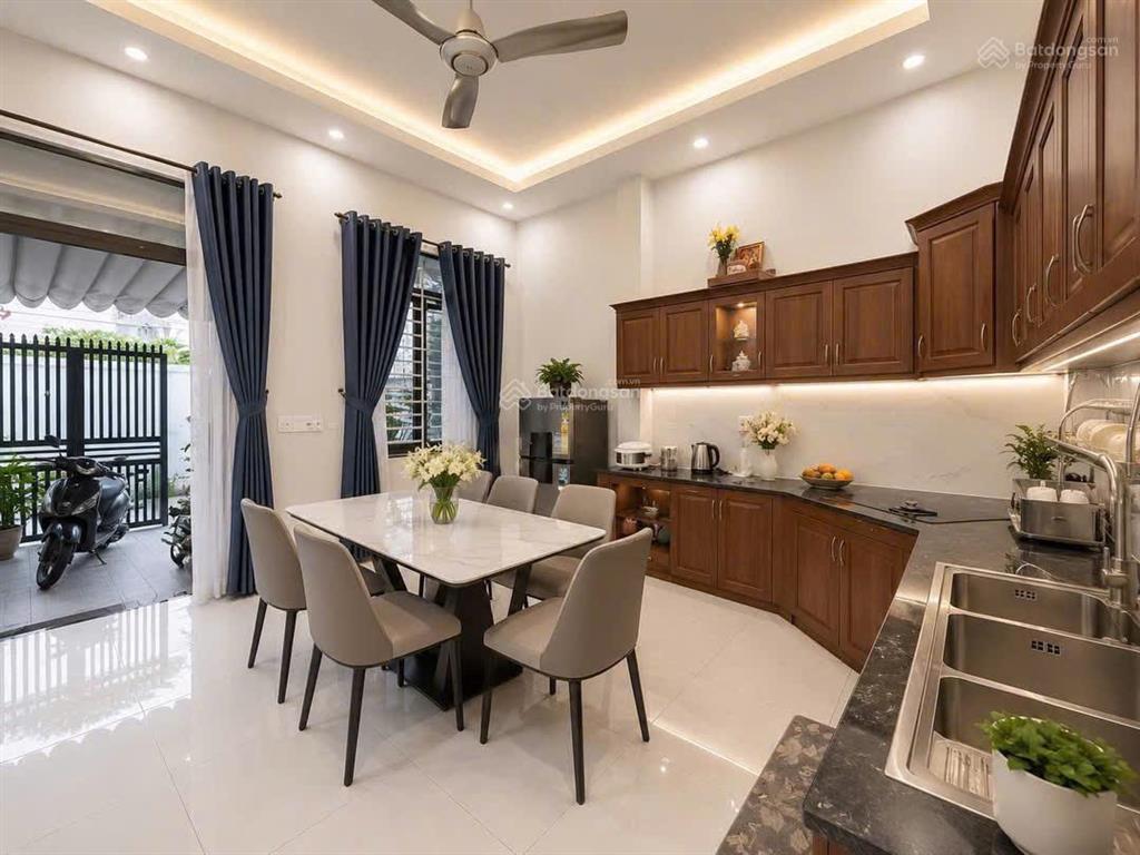 Chính chủ bán nhà 3 tầng nhánh dx40, p.bình dương, tp.hcm, full thổ cư, thiết kế hiện đại