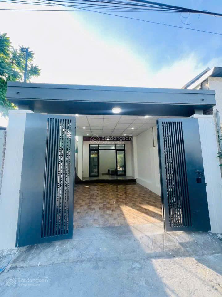 Chủ nhà cần bán gấp nhà mặt tiền đường d12 khu 1, phường phú tân, gần chợ, phù hợp kinh doanh