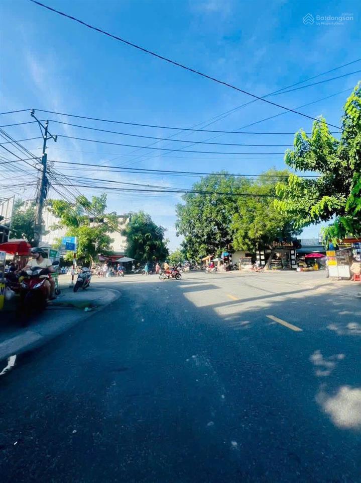 Chủ nhà cần bán gấp nhà mặt tiền đường d12 khu 1, phường phú tân, gần chợ, phù hợp kinh doanh