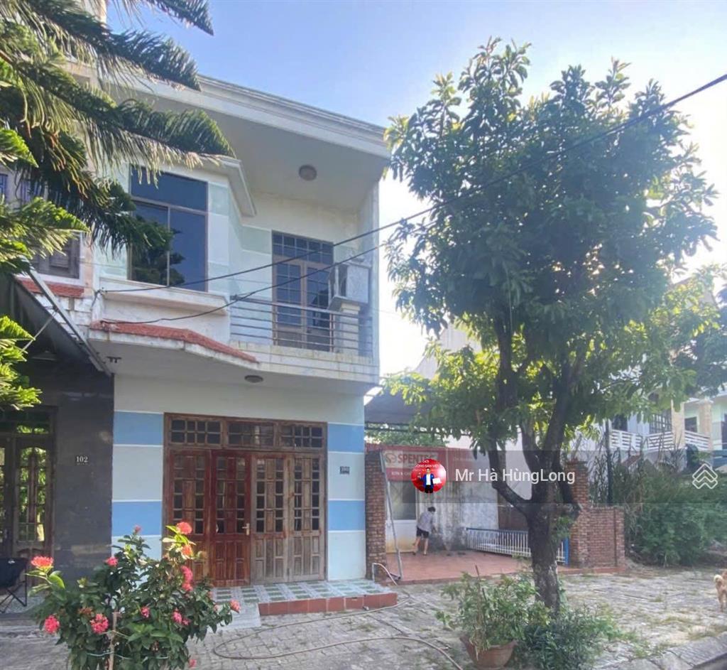 Bán đất tặng nhà 2 tầng gần biển trần văn hai , dt 198m2