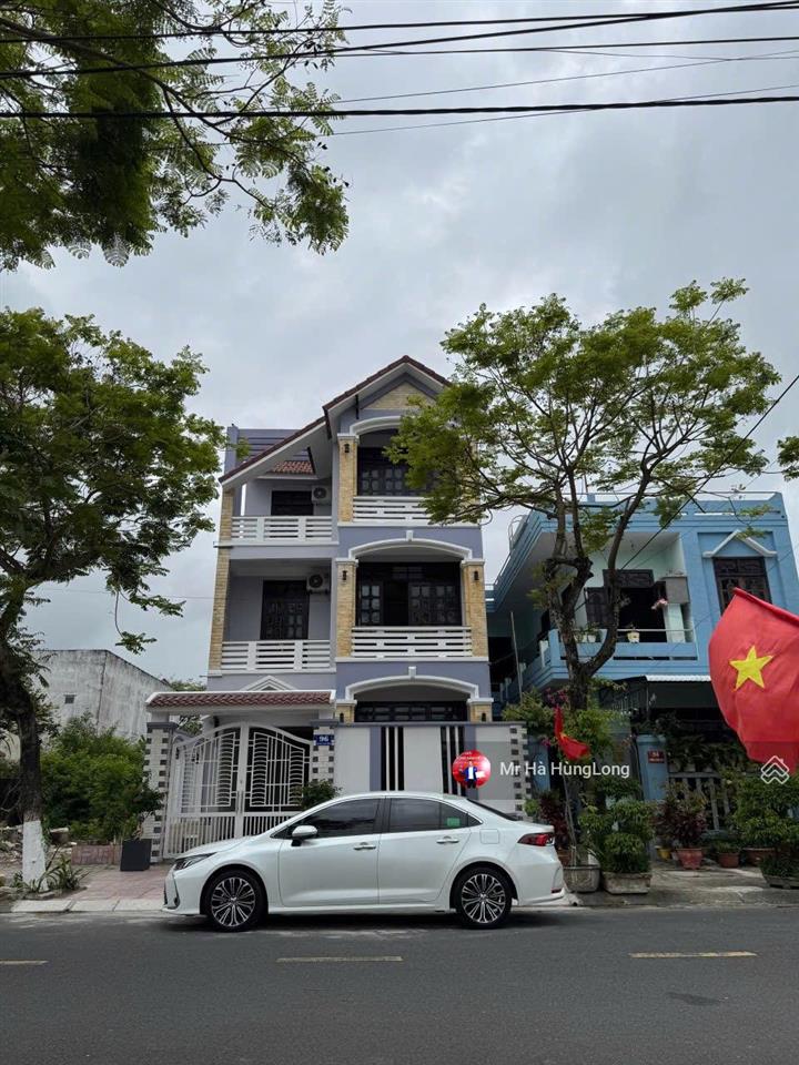Bán nhà 3 tầng đẹp đ. trần văn hai, biển tân trà