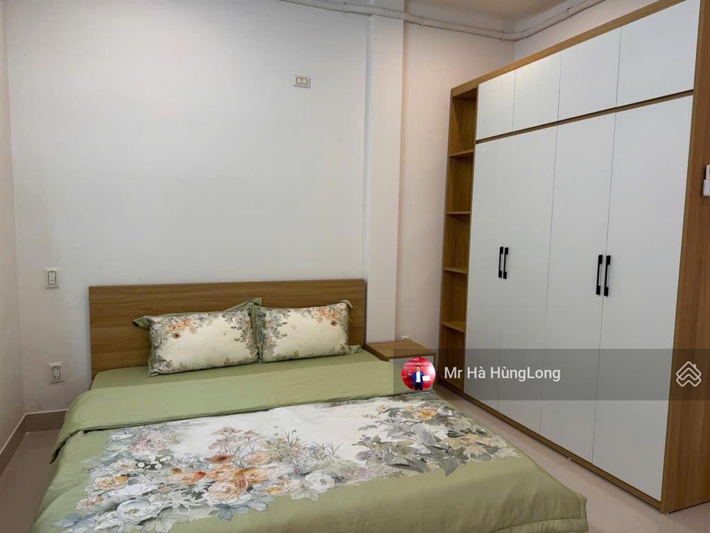 Bán nhà 3 tầng đẹp đ. trần văn hai, biển tân trà