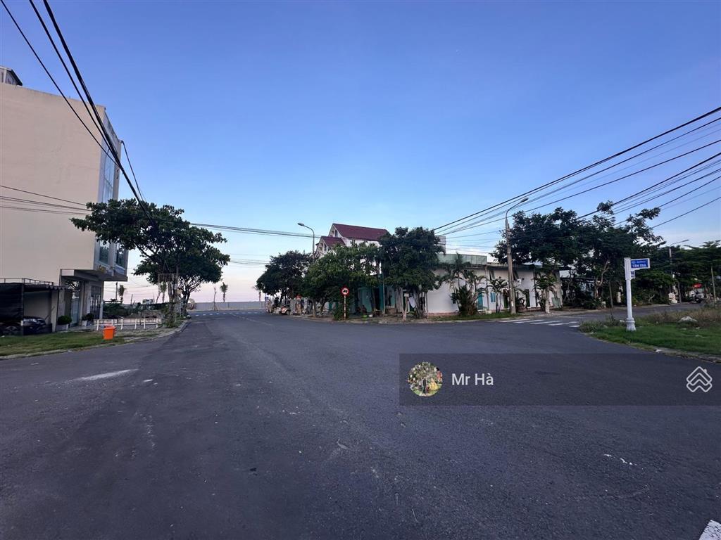 Chính chủ chào bán lô đất mặt tiền đường nguyễn thần hiến, thông thẳng bãi tắm đông hải
