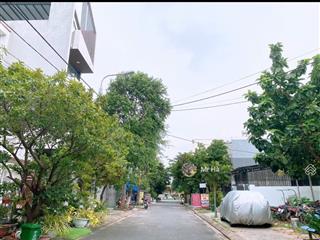 Bán lô đất chu lai  khu chợ non nước, dt 110m2