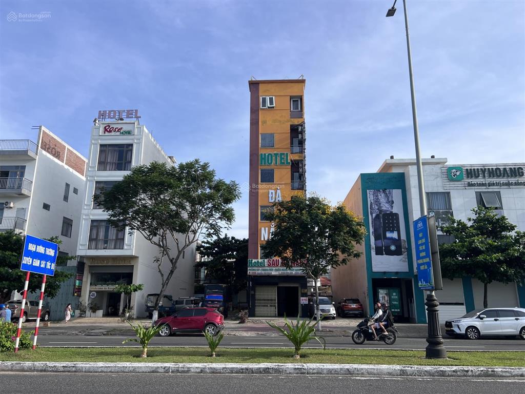 Bán đất hai mặt tiền đường nguyễn tất thành, dt 125m2, giá 14 tỷ 850 triệu,  0905 123 ***