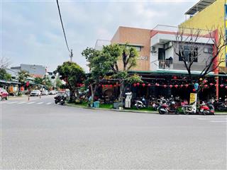 Hot! bán siêu phẩm lô góc 2 mặt tiền vị trí cực kỳ đắc địa, gần bến xe đà nẵng