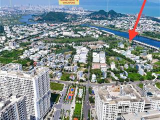 Lô đất biệt thự 300m2 sát sông . ngay quảng trường ánh sáng . khu đô thị phú mỹ an . chỉ 50tr 1m2