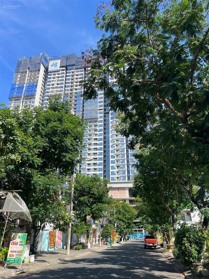 Bán đất đường trần văn hai. đất biển tân trà, ngay dưới tòa new town đà nẵng