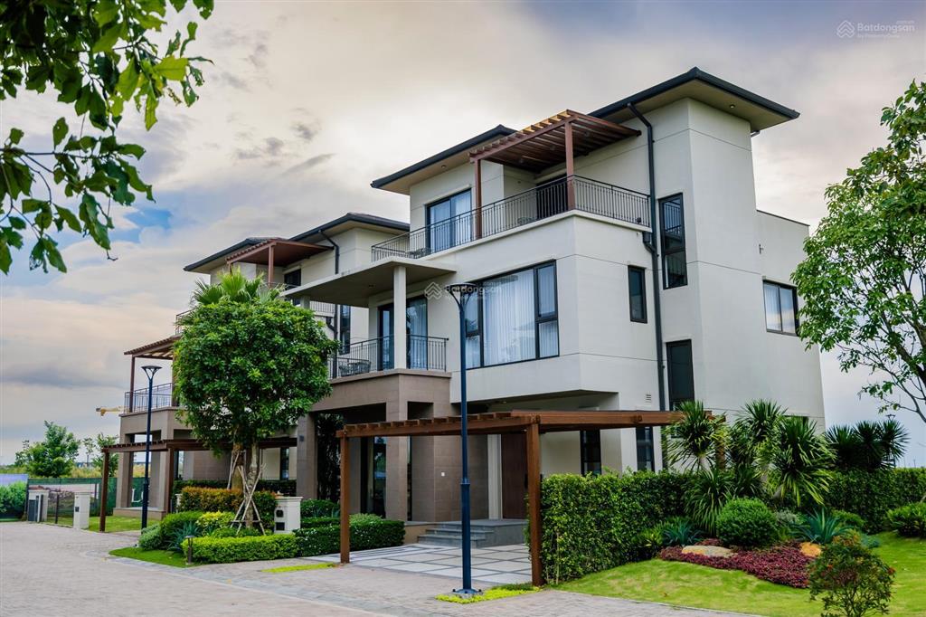 2,8 tỷ thanh toán nhẹ nhàng trong 3 năm, sở hữu villa đơn lập vip tại the pearl kđt waterpoint
