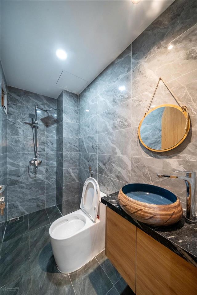 Bán nhà 3 tầng mới đẹp mt nguyễn đình chiểu, sát khu nam việt á, giá chỉ 7.x tỷ!