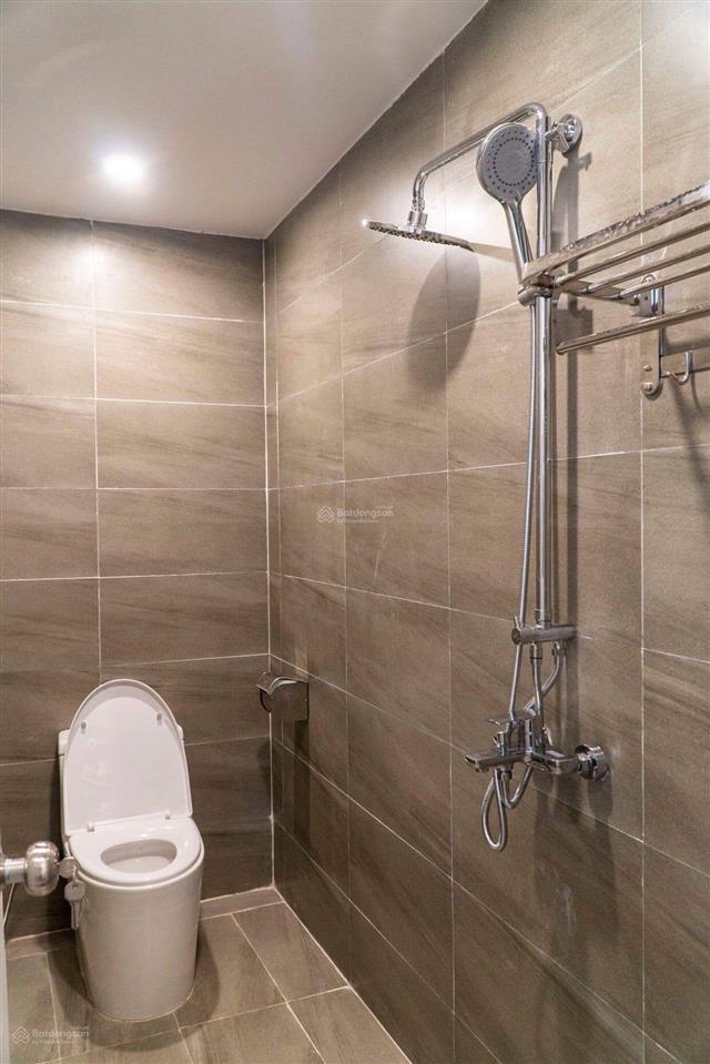 Cho thuê nhà nguyên căn 3 tầng đẹp ngay khu nam việt á  5pn khép kín  full nội thất