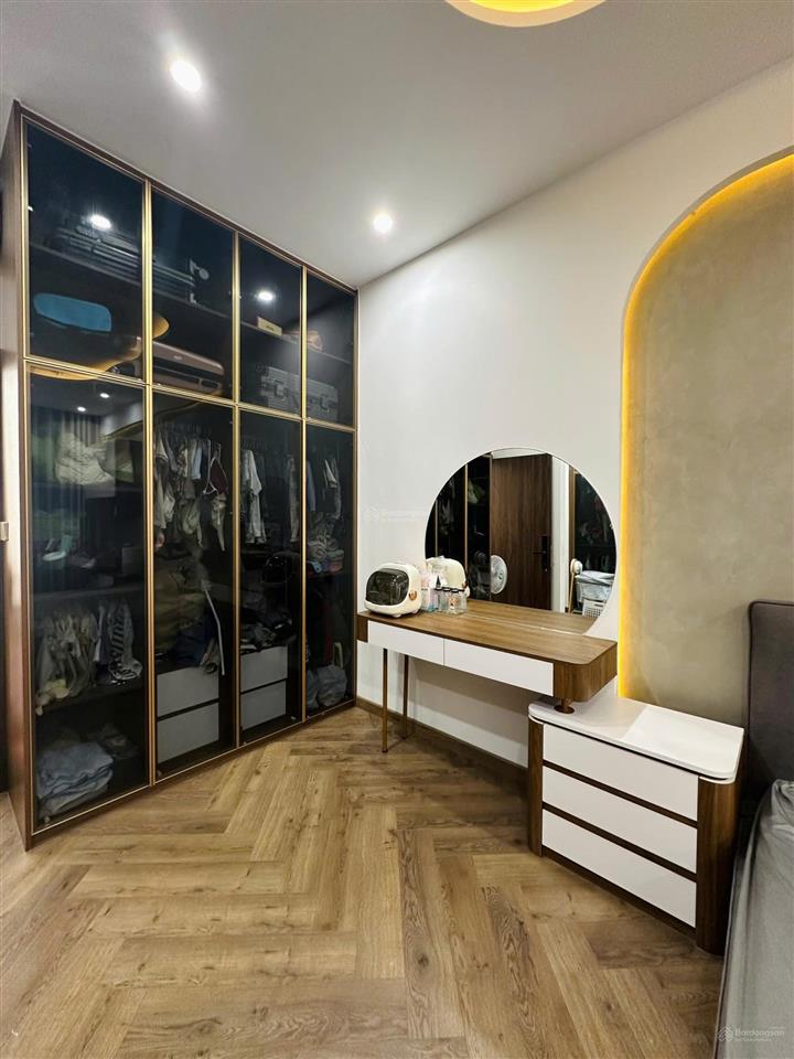 Bán nhà mới đẹp 3 tầng mt đường đoàn khuê khu nam việt á, đoạn đẹp chưa qua bùi tá hán!