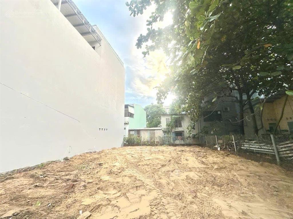 Bán nhanh 160m2 đất vuông vức đường võ như hưng, ngay sát dương khuê, thông sông nối biển
