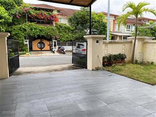 Bán biệt thự tại phúc lộc viên, 17 tỷ có tl. 150 m2, 4pn, 3wc. l/h 0932 561 *** huỳnh long trim