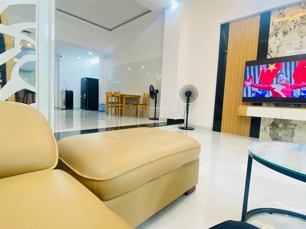 Bán nhà 3 tầng dương trí trạch ngay khu phố hàn  sơn trà, hướng đông mát mẻ, giá chỉ 11 tỷ
