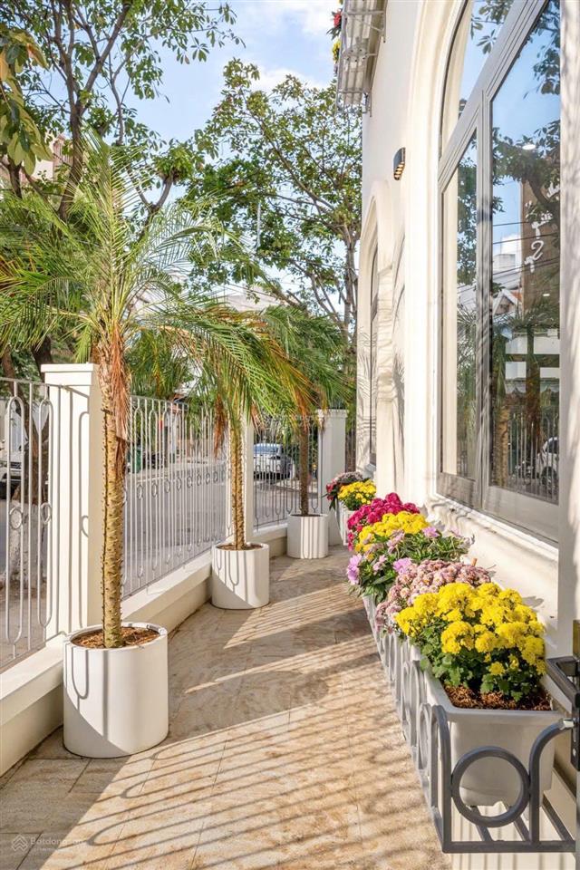 Hạ 2 tỷ! góc 2 mặt tiền tạ mỹ duật  sát dương đình nghệ  100 m2 x 3 tầng  dt 45 tr/tháng