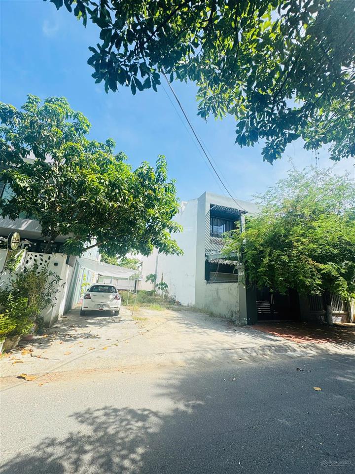 Đất đường bùi viện, sát biệt thự thăng long hải châu, 140 m2 ngang khủng 8m. đất hiếm