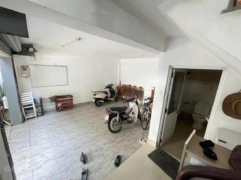 Chủ gốc  gấp bán góc 2 mặt tiền nguyễn xuân ôn  lõi đà nẵng  100m2 nhà 3 tầng, hợp ở/kinh doanh.