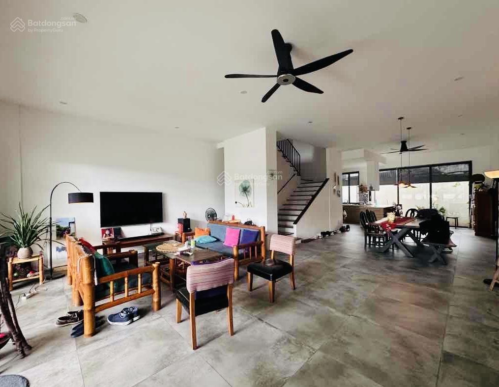 Siêu phẩm mặt tiền võ nguyên giáp  nhà 3 tầng  đối diện resort 5 sao