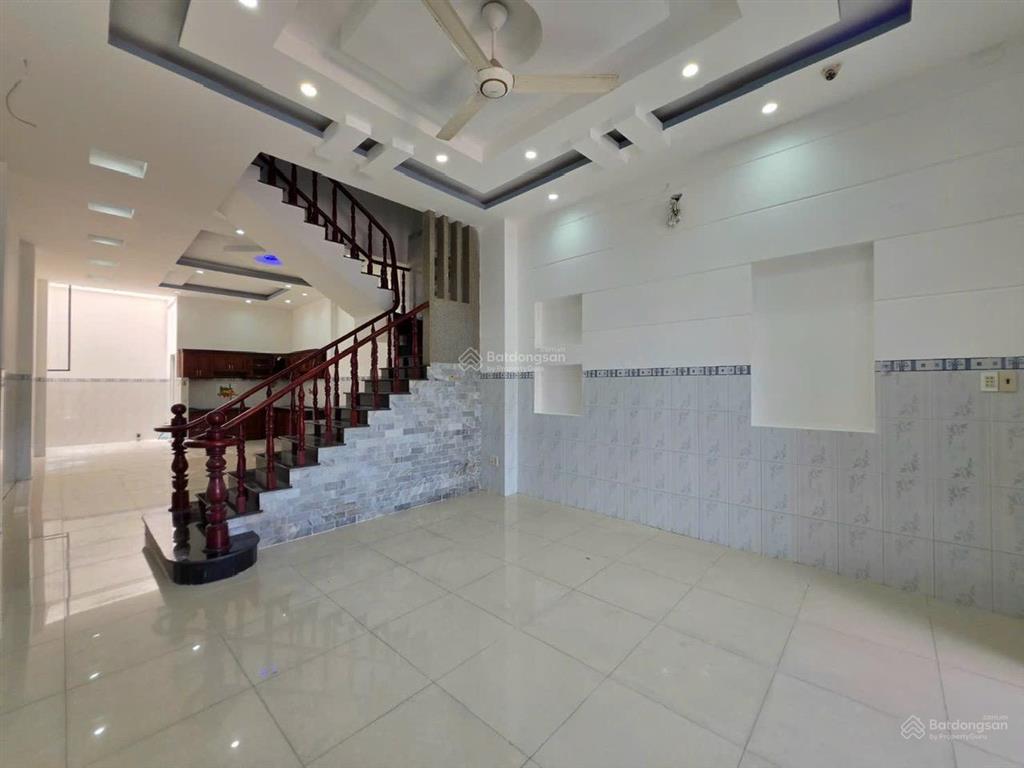 Bán nhà lầu mặt tiền bình nhâm 04 tt lái thiêu full hoàn công