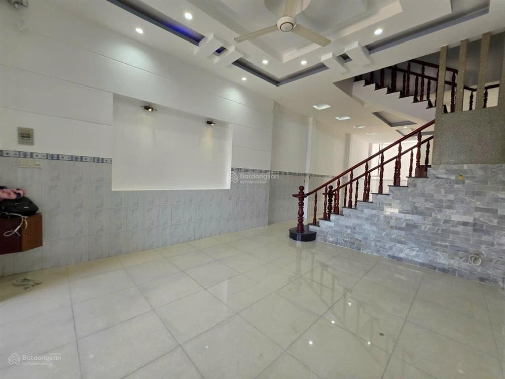 Bán nhà lầu mặt tiền bình nhâm 04 tt lái thiêu full hoàn công