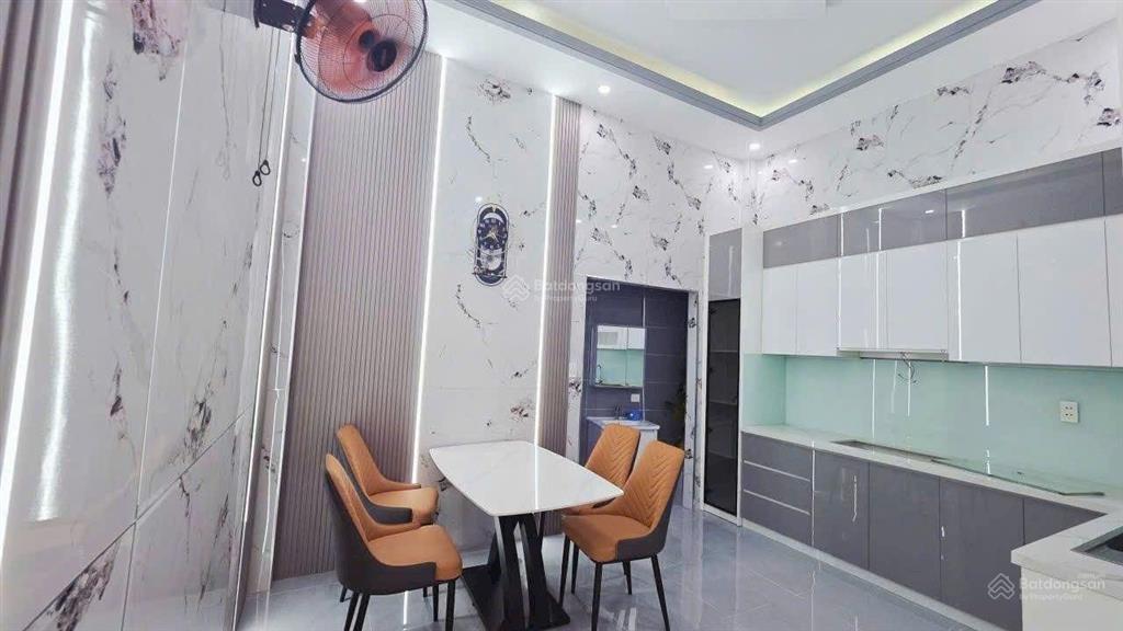 Bán nhà đông hòa dĩ an kinh doanh sát làng đại học