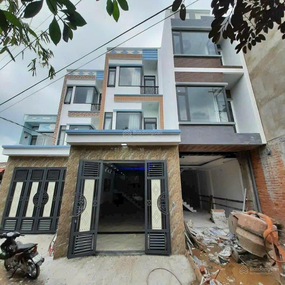 Bán rẻ nhà hoàn công dĩ an đường oto