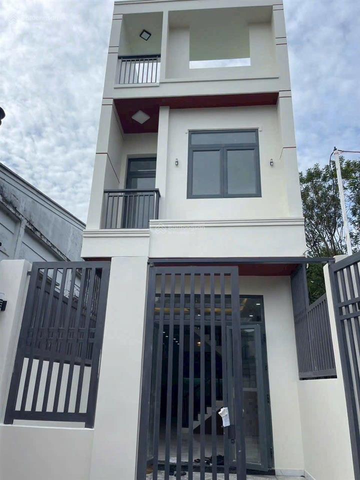 Bán rẻ nhà sát làng đại học đông hòa dĩ an