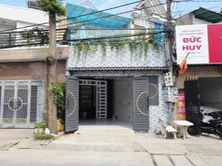 Bán nhà kinh doanh đông hòa dĩ an sát làng đại học