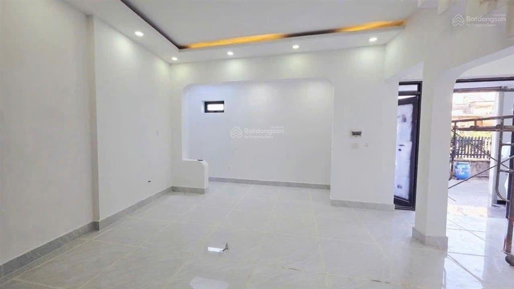 Bán nhà diện tích khủng sát trung tâm hành chính dĩ an