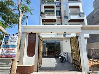 Bán nhà phố đông hòa dĩ an sát thủ đức