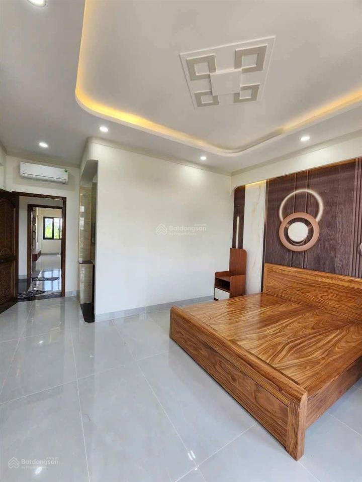 Bán nhà phố đông hòa dĩ an sát thủ đức