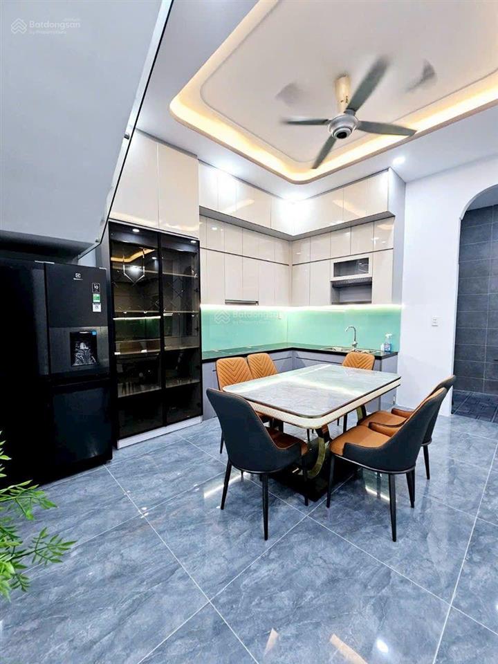 Bán rẻ nhà dĩ an gần vincom 550 dĩ an