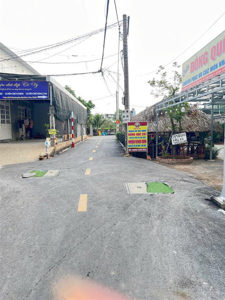 Bán đất tặng nhà cấp 4 hẻm trần hưng đạo dĩ an