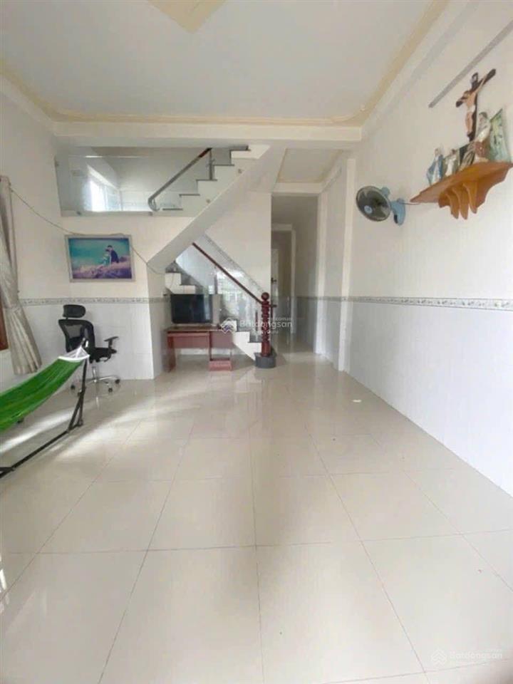 Bán rẻ nhà dĩ an gần thủ đức cũ