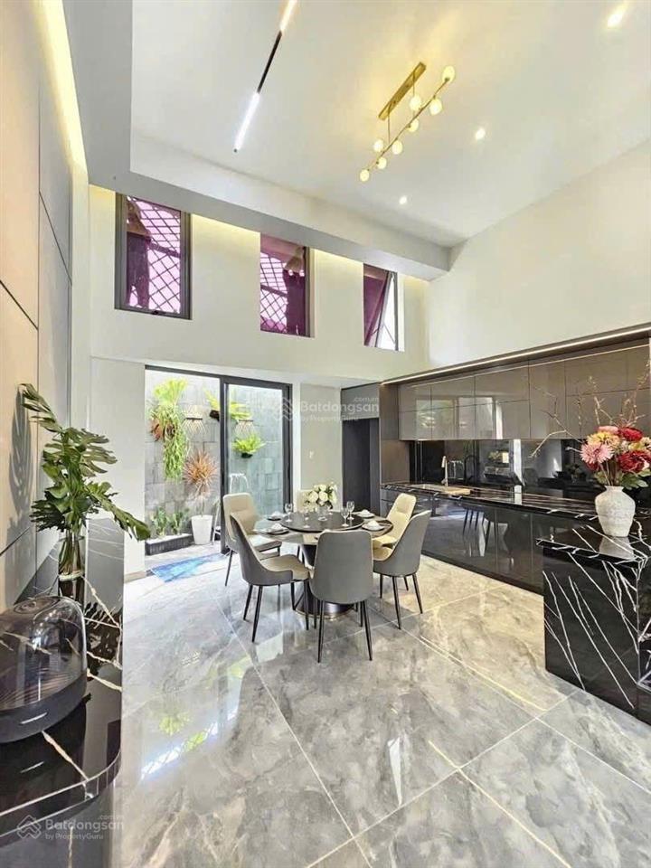 Bán nhà mới ngay trung tâm hành chính dĩ an