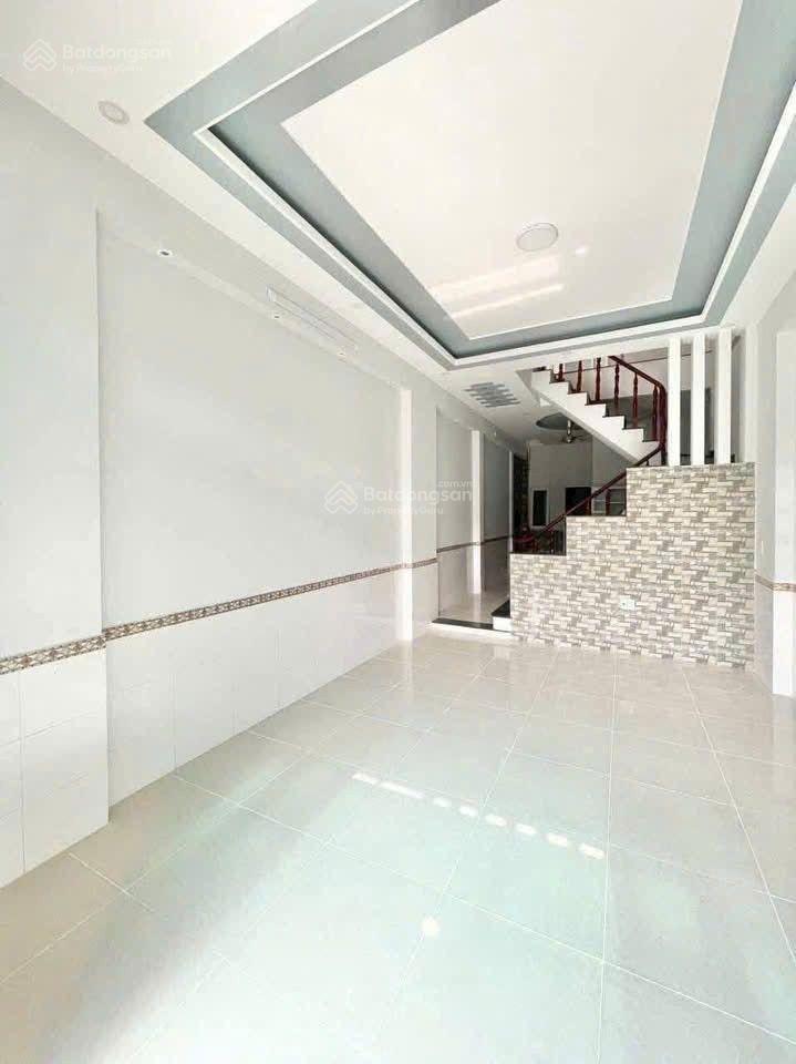 Bán rẻ nhà dĩ an sát trung tâm hành chính dĩ an